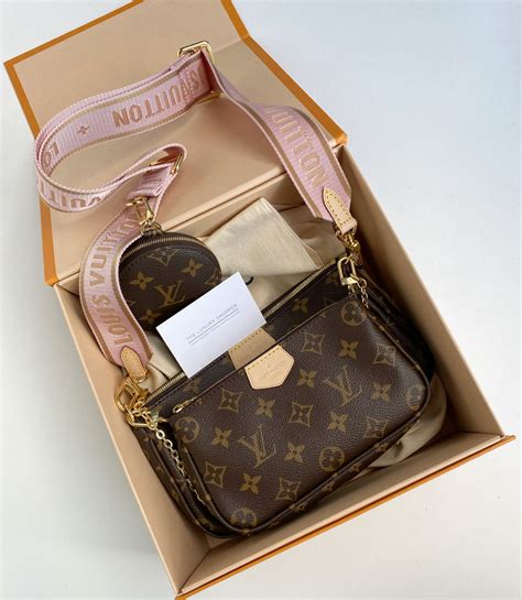 louis vuitton porchetta|Louis Vuitton Pochette monogram.